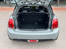 Mini Hatch COOPER EXCLUSIVE 58