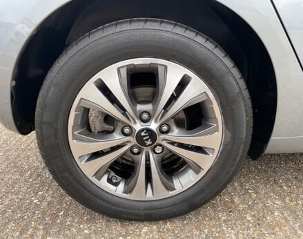 Kia Venga 3 ISG 13