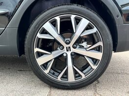 SEAT Arona ECOTSI XPERIENCE LUX DSG 13