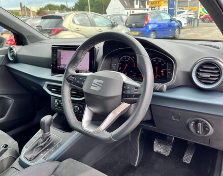 SEAT Arona ECOTSI XPERIENCE LUX DSG 16