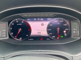 SEAT Arona ECOTSI XPERIENCE LUX DSG 21