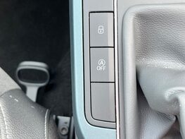 SEAT Arona ECOTSI XPERIENCE LUX DSG 55