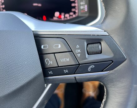 SEAT Arona ECOTSI XPERIENCE LUX DSG 59
