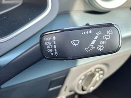 SEAT Arona ECOTSI XPERIENCE LUX DSG 61