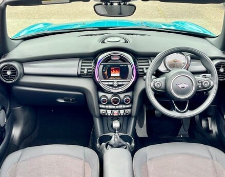 Mini Convertible COOPER CLASSIC 2