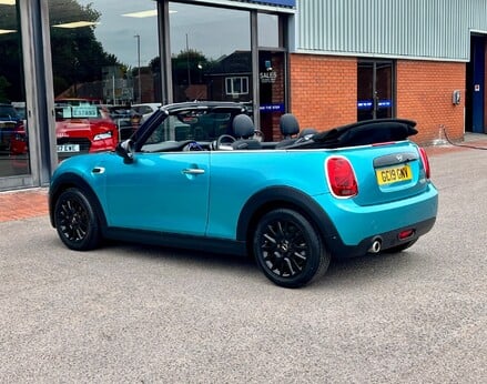Mini Convertible COOPER CLASSIC 11