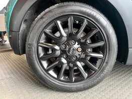 Mini Convertible COOPER CLASSIC 18