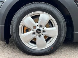 Mini Hatch COOPER 12