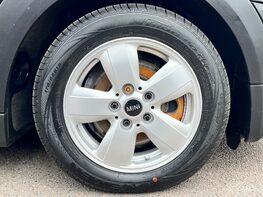 Mini Hatch COOPER 15