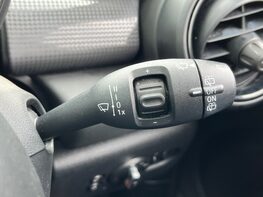 Mini Hatch COOPER 44