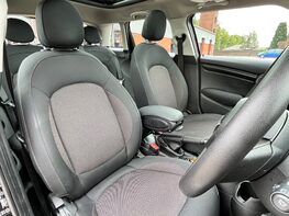 Mini Hatch COOPER 47