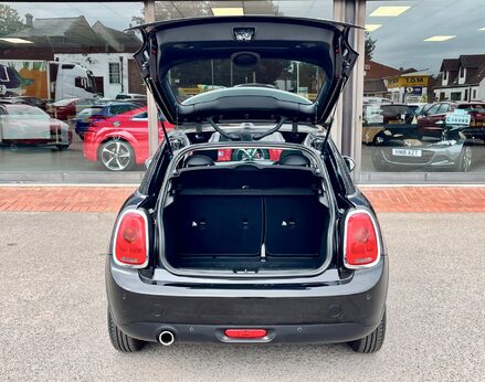 Mini Hatch COOPER 50