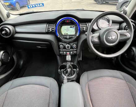 Mini Hatch COOPER 2