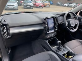 Volvo XC40 D3 MOMENTUM 30