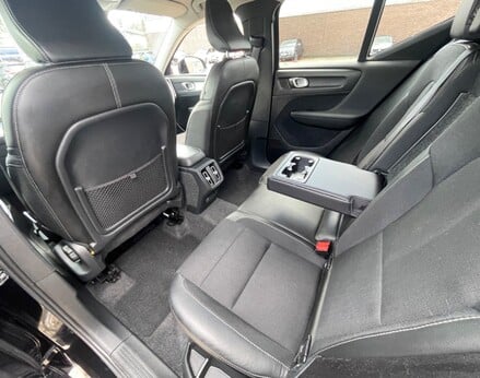 Volvo XC40 D3 MOMENTUM 66