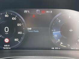 Volvo XC40 D3 MOMENTUM 25