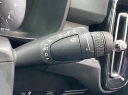 Volvo XC40 D3 MOMENTUM 57