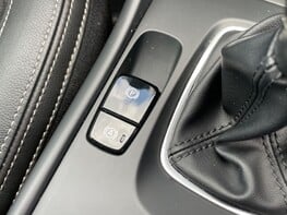 Volvo XC40 D3 MOMENTUM 51