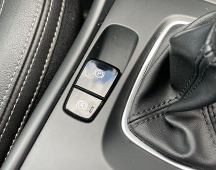 Volvo XC40 D3 MOMENTUM 51