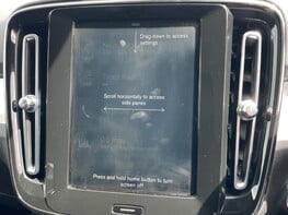 Volvo XC40 D3 MOMENTUM 41