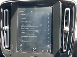Volvo XC40 D3 MOMENTUM 45