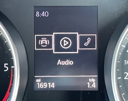 Volkswagen Touran SE TDI 24