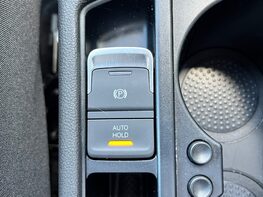 Volkswagen Touran SE TDI 43