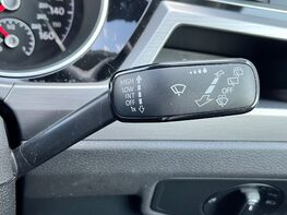 Volkswagen Touran SE TDI 48
