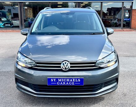 Volkswagen Touran SE TDI 5