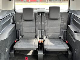 Volkswagen Touran SE TDI 55