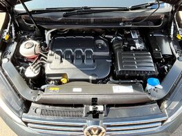 Volkswagen Touran SE TDI 7