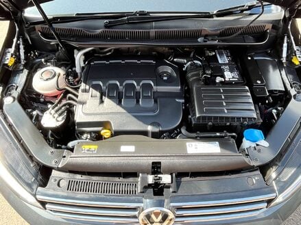 Volkswagen Touran SE TDI