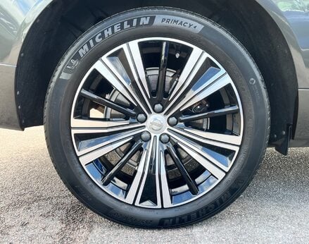 Volvo XC60 RECHARGE T6 INSCRIPTION AWD 15