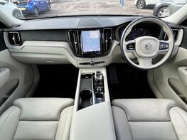 Volvo XC60 RECHARGE T6 INSCRIPTION AWD 2