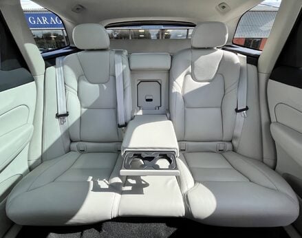 Volvo XC60 RECHARGE T6 INSCRIPTION AWD 57