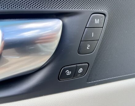 Volvo XC60 RECHARGE T6 INSCRIPTION AWD 53
