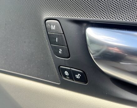 Volvo XC60 RECHARGE T6 INSCRIPTION AWD 52