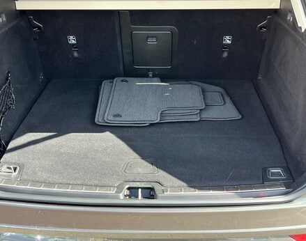 Volvo XC60 RECHARGE T6 INSCRIPTION AWD 61