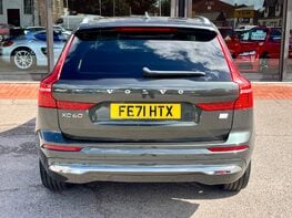 Volvo XC60 RECHARGE T6 INSCRIPTION AWD 6