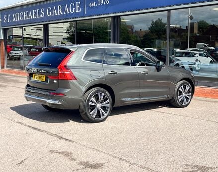 Volvo XC60 RECHARGE T6 INSCRIPTION AWD 8
