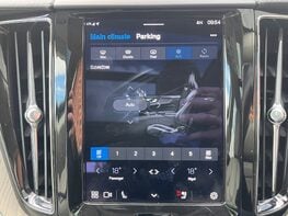 Volvo XC60 RECHARGE T6 INSCRIPTION AWD 30