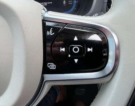 Volvo XC60 RECHARGE T6 INSCRIPTION AWD 45