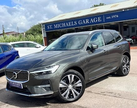 Volvo XC60 RECHARGE T6 INSCRIPTION AWD 1