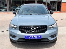 Volvo XC40 RECHARGE T5 R-DESIGN PRO 5