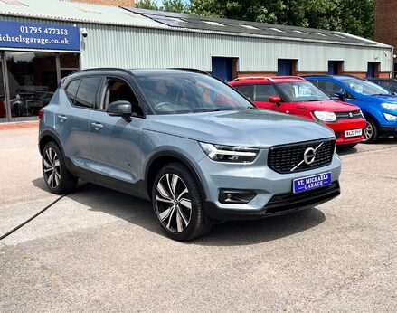 Volvo XC40 RECHARGE T5 R-DESIGN PRO 4
