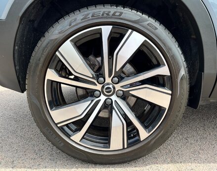 Volvo XC40 RECHARGE T5 R-DESIGN PRO 15