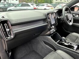Volvo XC40 RECHARGE T5 R-DESIGN PRO 17
