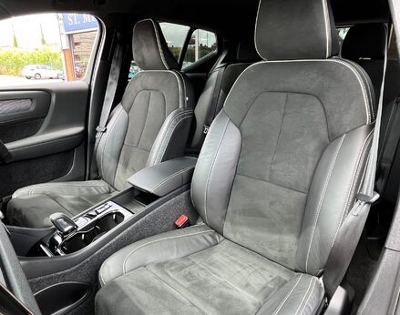 Volvo XC40 RECHARGE T5 R-DESIGN PRO 58