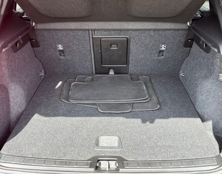 Volvo XC40 RECHARGE T5 R-DESIGN PRO 62