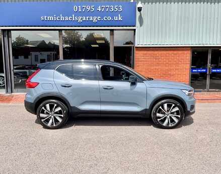 Volvo XC40 RECHARGE T5 R-DESIGN PRO 10